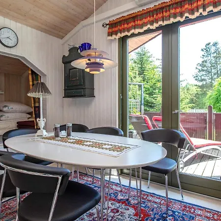 Сasa de vacaciones Three-bedroom Holiday In Fjerritslev 18 Torup Strand